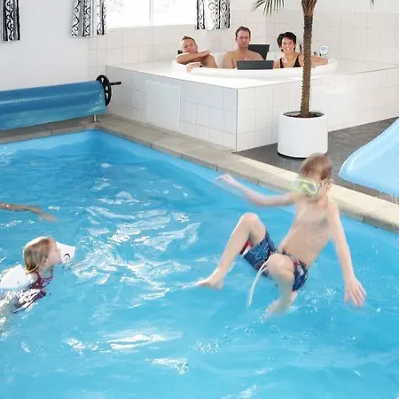 Oksby Sleeps 20 Pool Wifi