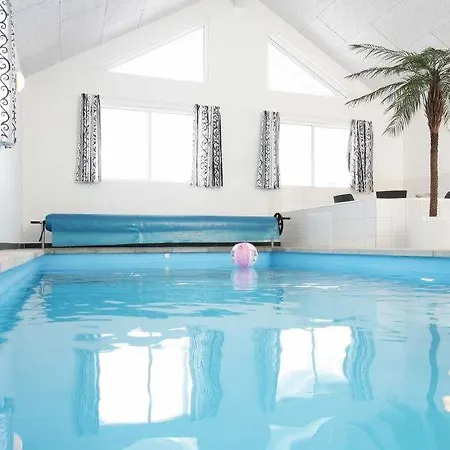 Oksby Sleeps 20 Pool Wifi Ferienhaus *