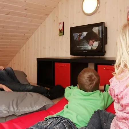 Oksby Sleeps 20 Pool Wifi Ferienhaus Blåvand